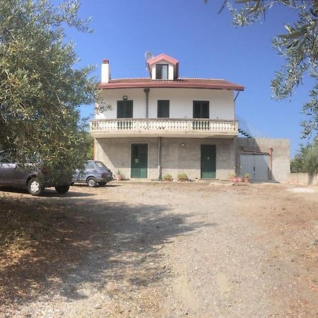 Апартаменты Casa Daniela Патти Экстерьер фото