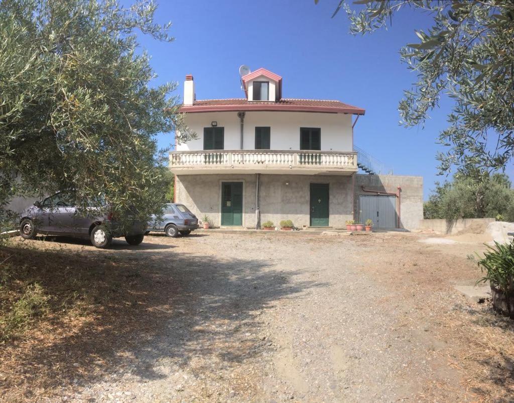 Апартаменты Casa Daniela Патти Экстерьер фото